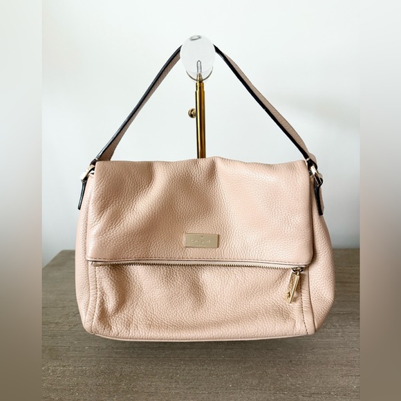 kate spade Handbags - Kate Spade Highland Place Maria Crossbody/ Shoulder Bag in Beige